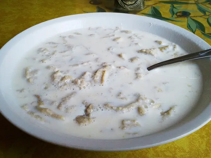 Гречневая каша с молоком