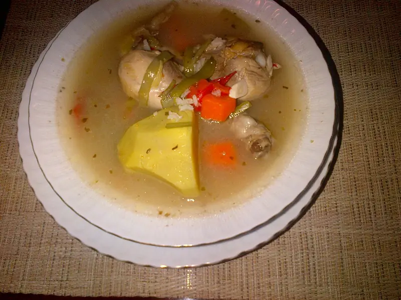 Индейка, тушённая с овощами