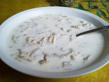 Гречневая каша с молоком